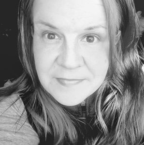 Meet your Posher, Carolyn